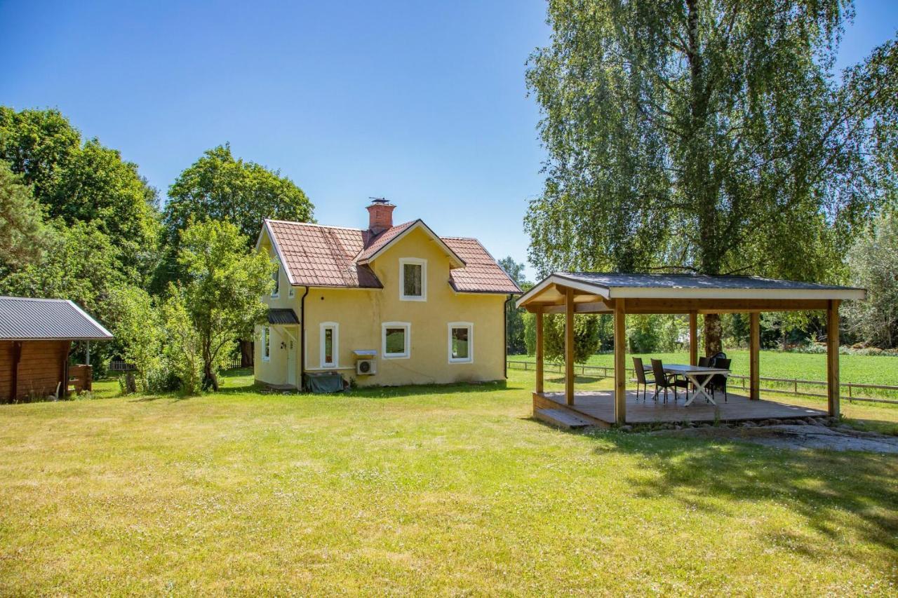 Welcome To Vimmerby Where You Live Close To Nature In A Quiet Environment But Still Close To Astrid Lindgren'S World Villa Eksteriør bilde